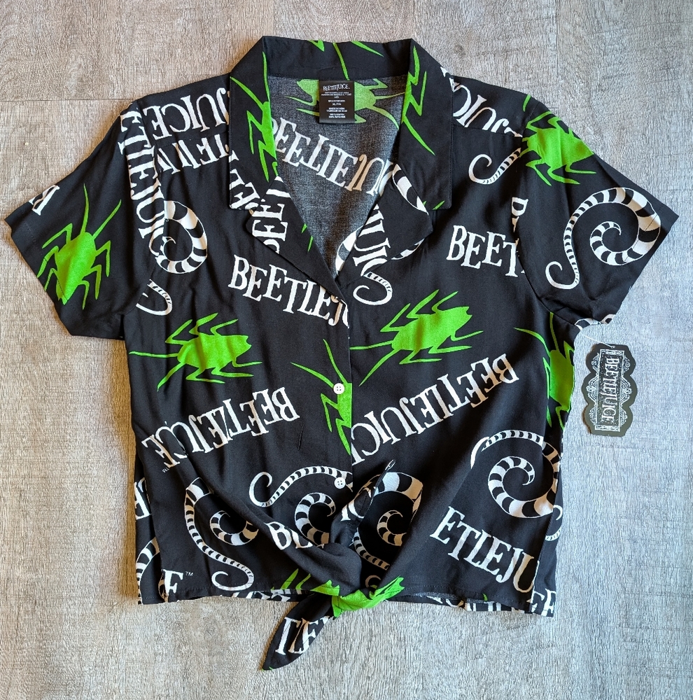 NWT Beetlejuice Button Down Tie Front Women's Shirt - XL